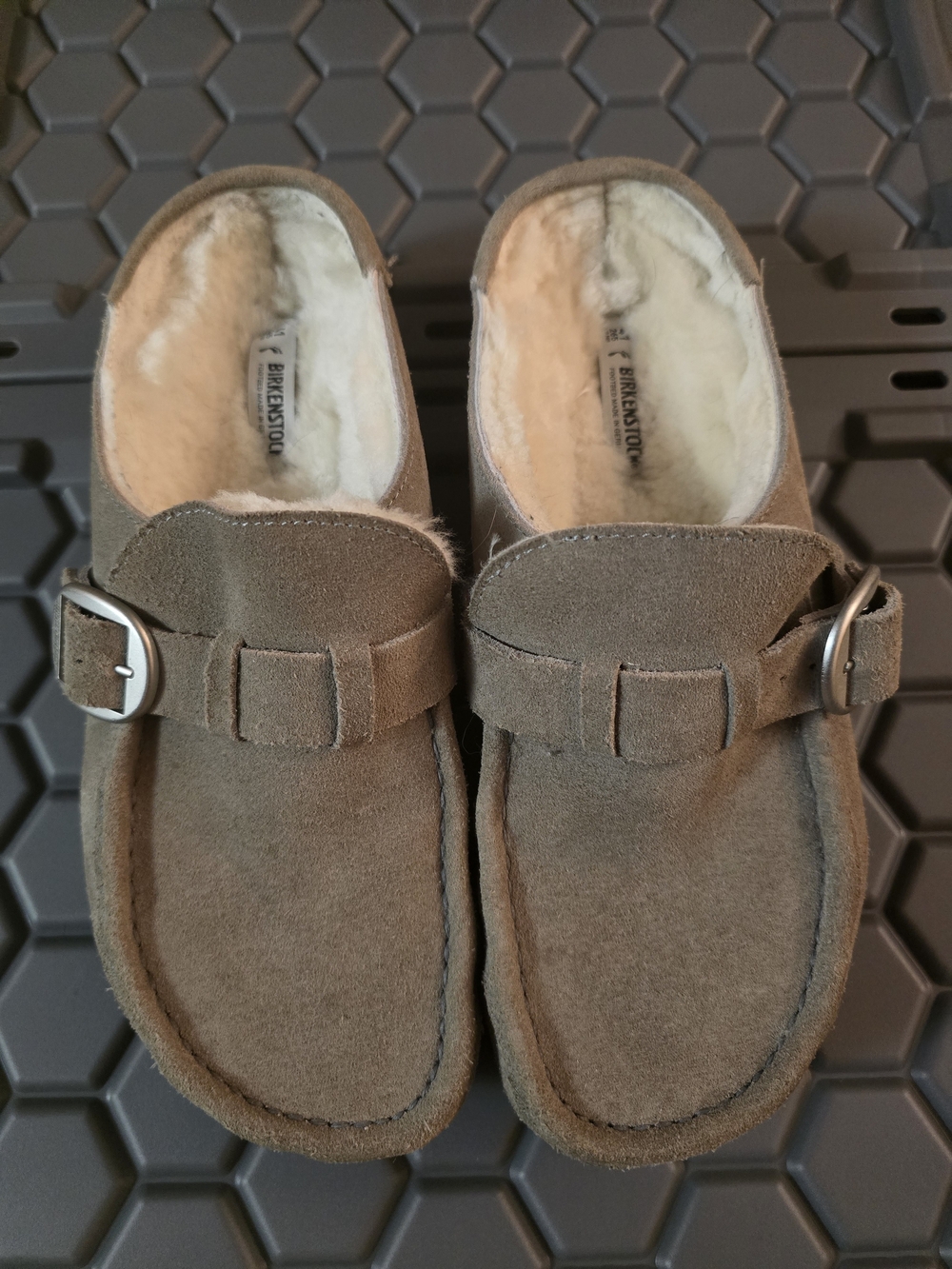 Birkenstock Womens Size 41 (10) Suede Clog with Shearling Lining - Stone/taupe